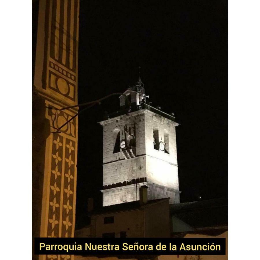 Los Callejones Arenas de San Pedro Extérieur photo